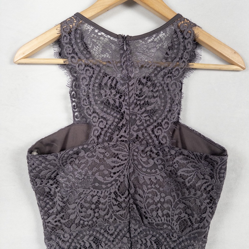 Charlotte Russe Dress Sz Medium Gray Lace Sheath Padded Bust Sleeveless NEW - Picture 4 of 8